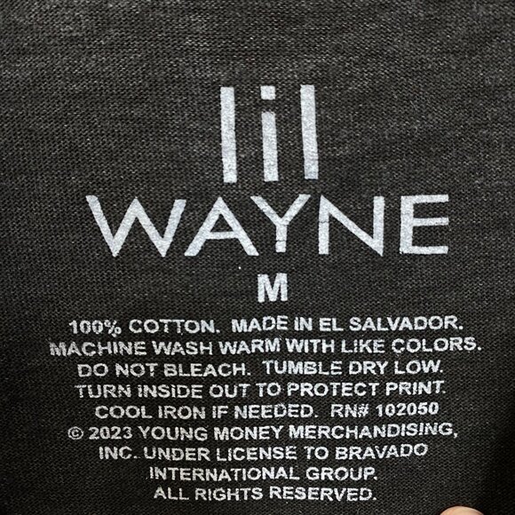 Lil Wayne Tha Carter III Double Sided Tracklist T-shirt size Medium - Picture 4 of 4